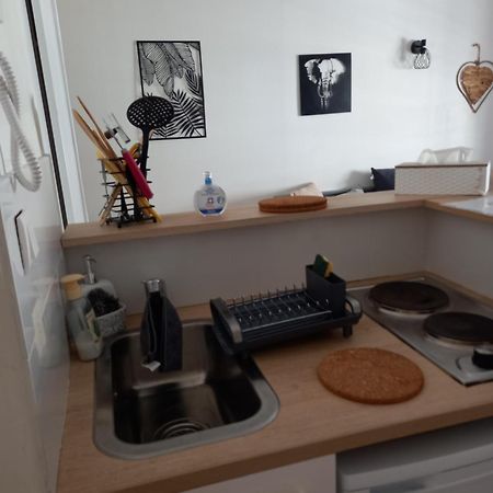 Appartamento Studio cocooning centre historique d Avignone Esterno foto