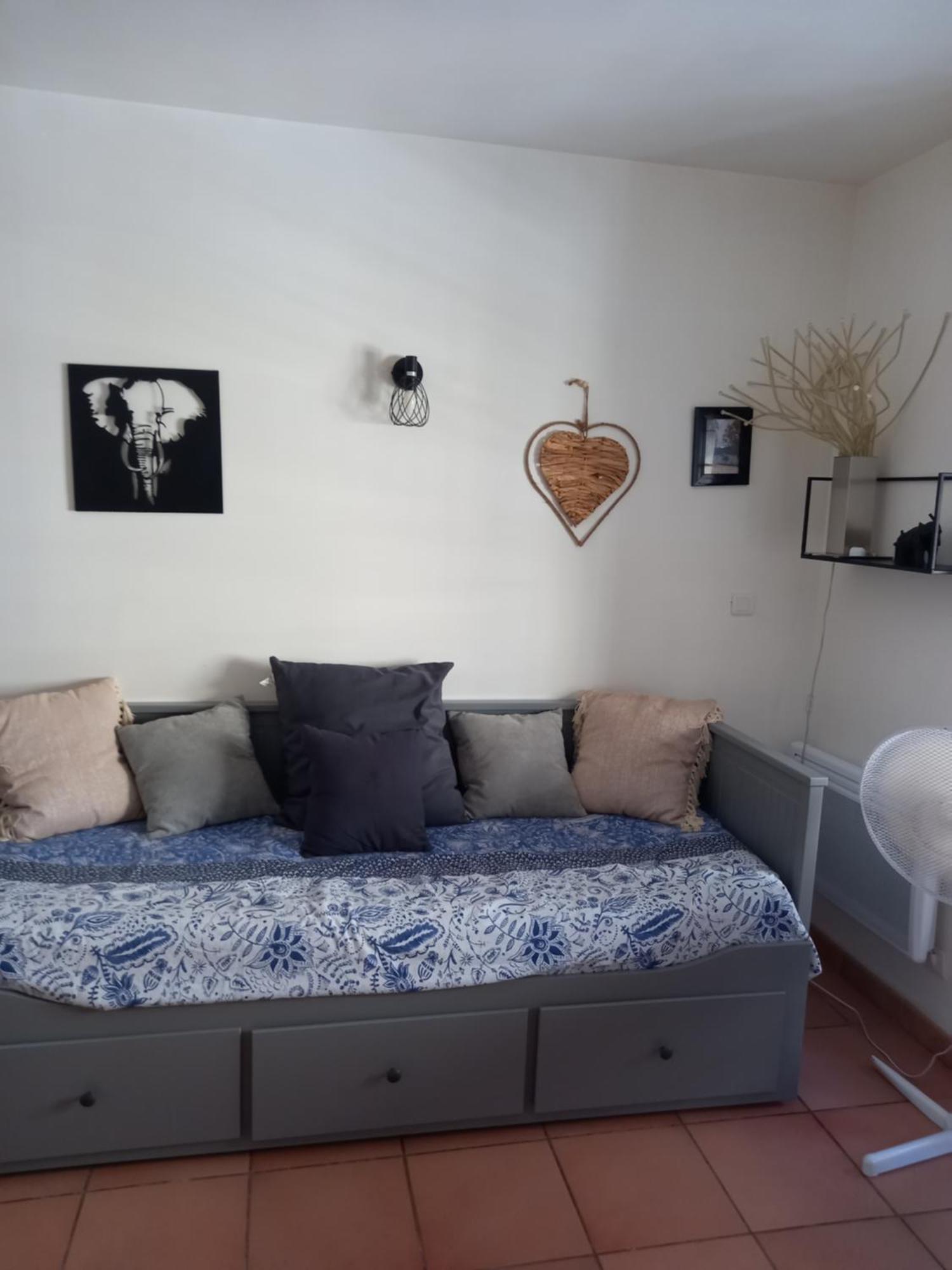Appartamento Studio cocooning centre historique d Avignone Esterno foto